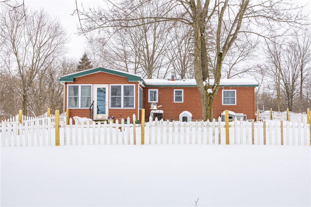 4129 Hosey Road Manchester, NY 14522 - Photo 1 of 1