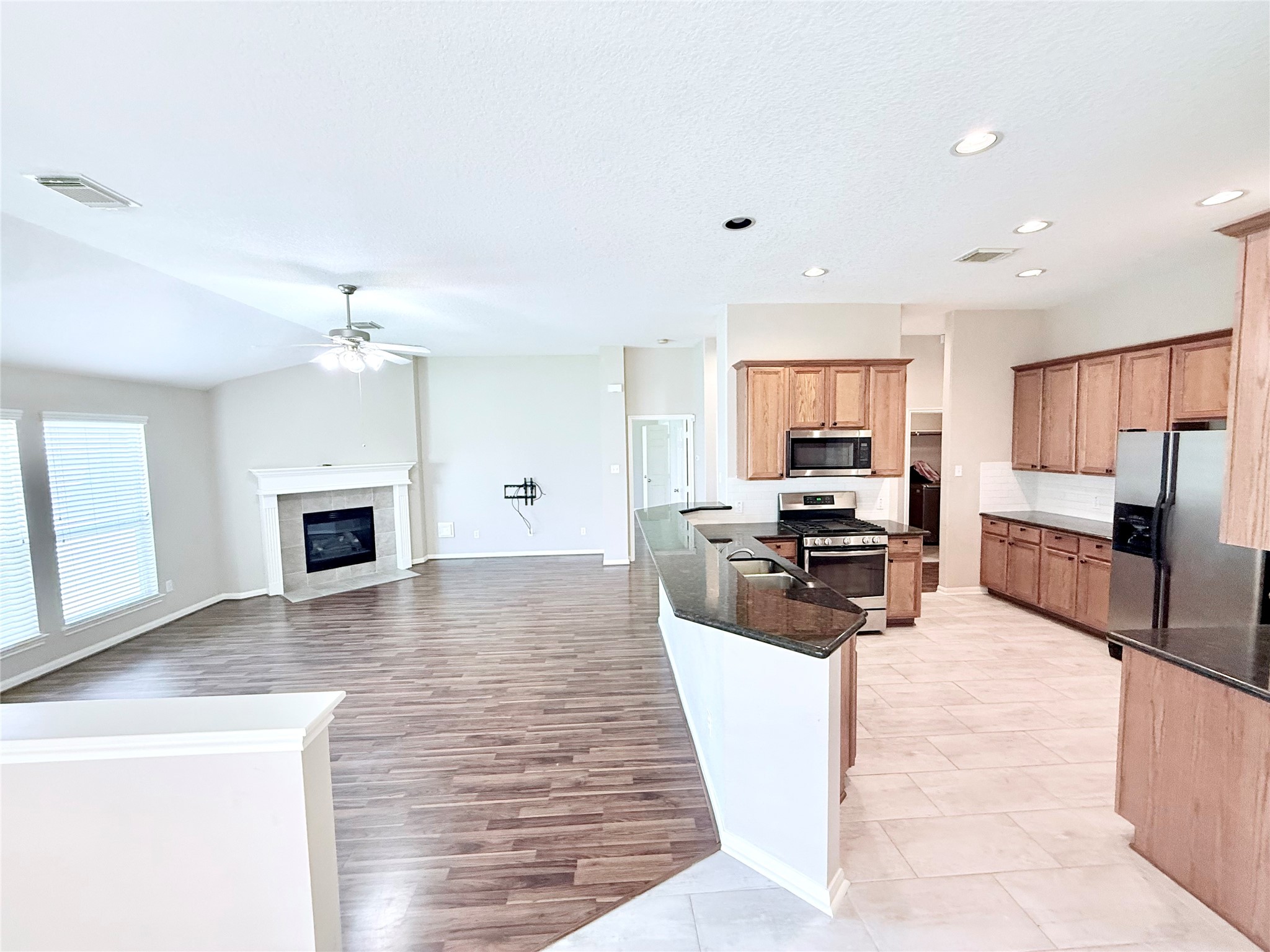 4010 Tigris Ridge Drive Katy, TX 77449 - Photo 11 of 34
