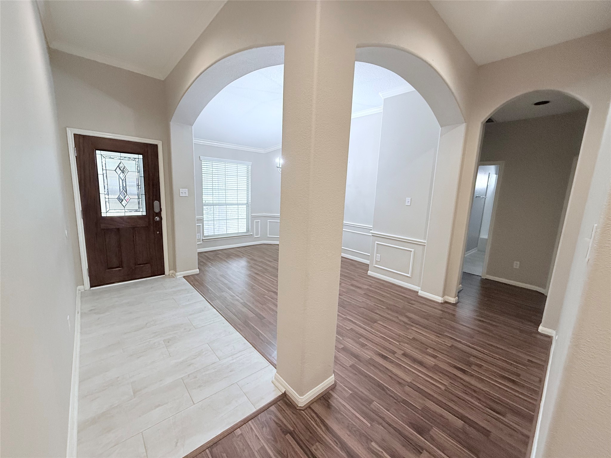 4010 Tigris Ridge Drive Katy, TX 77449 - Photo 2 of 34