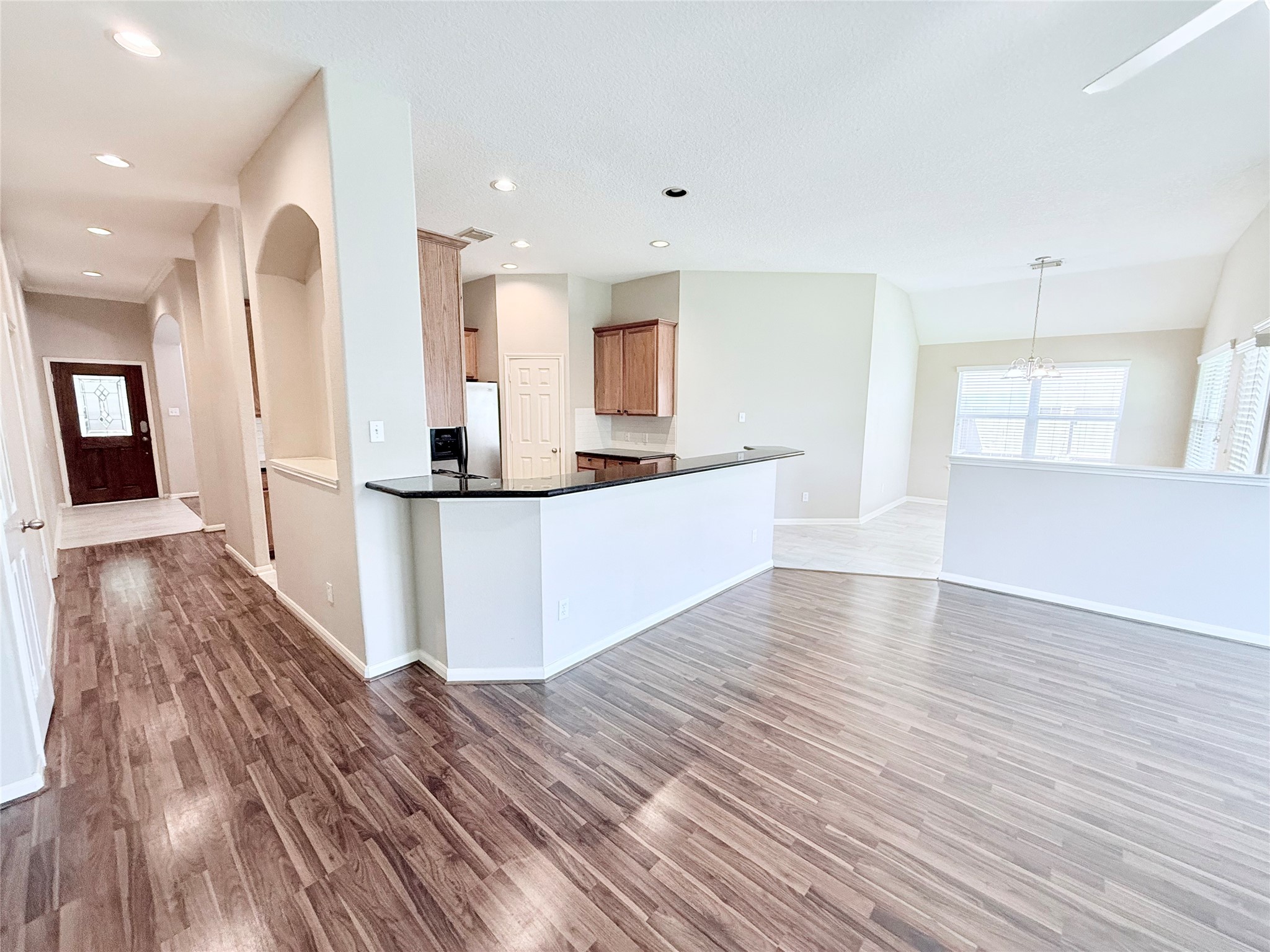 4010 Tigris Ridge Drive Katy, TX 77449 - Photo 7 of 34