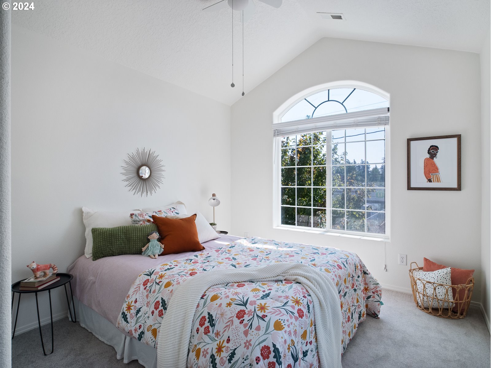 5541 Southeast Henderson Street Portland, OR 97206 - Photo 17 of 26 a bedroom with a bed and a window