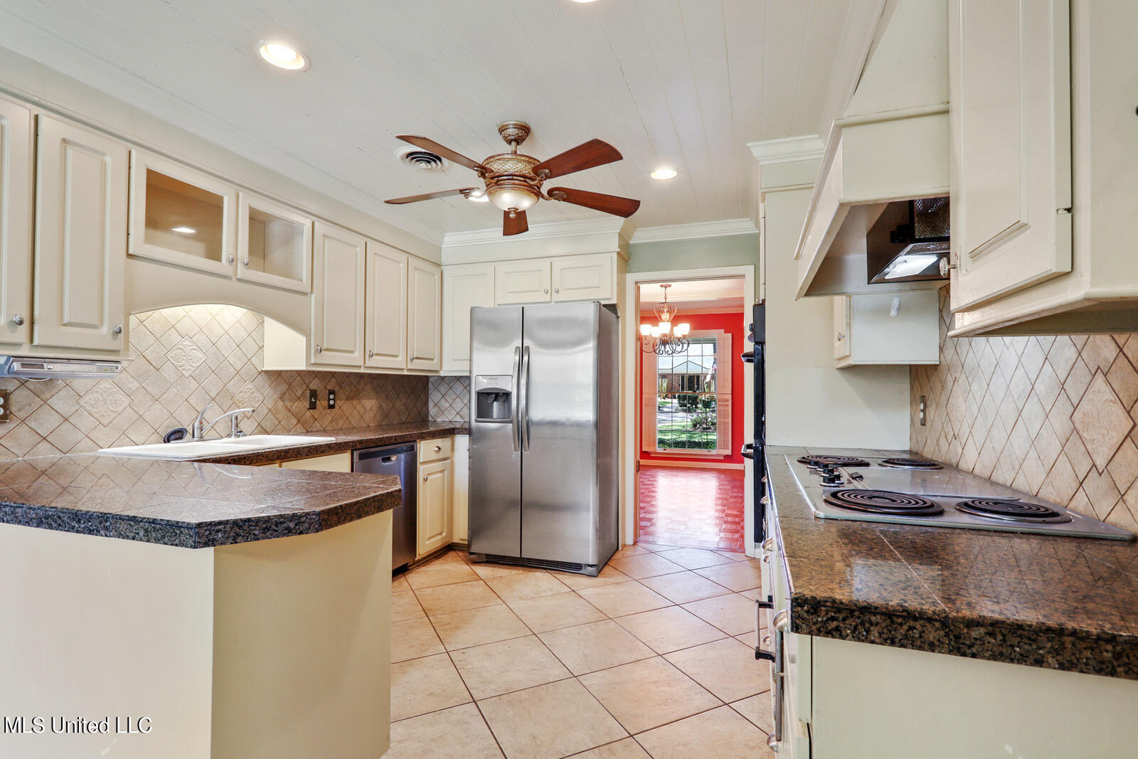 5495 Briarfield Road Jackson, MS 39211 - Photo 9 of 23 9