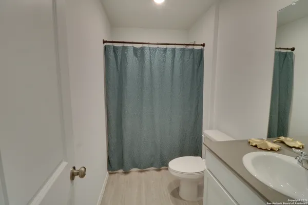 $2,550 | 116 Aidan Trail, Fredericksburg, TX 78624