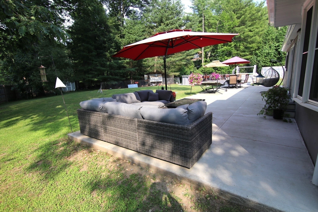 90 Oakwood Road Brimfield, MA 01010 - Photo 20 of 31 Gallery Image 20