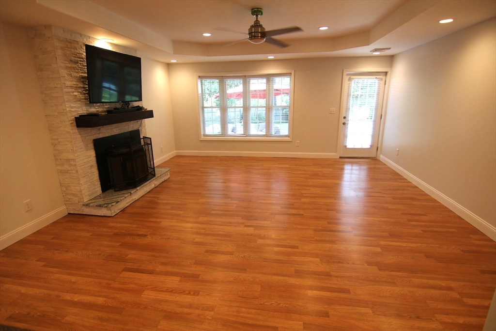 90 Oakwood Road Brimfield, MA 01010 - Photo 6 of 31 Gallery Image 6