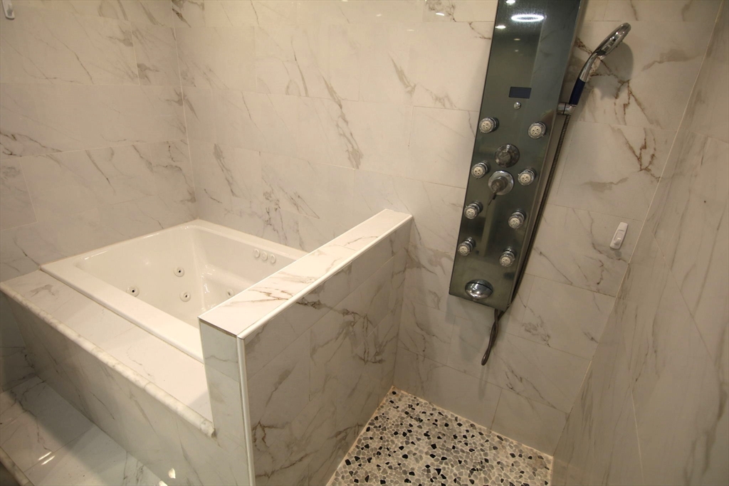 90 Oakwood Road Brimfield, MA 01010 - Photo 10 of 31 Gallery Image 10