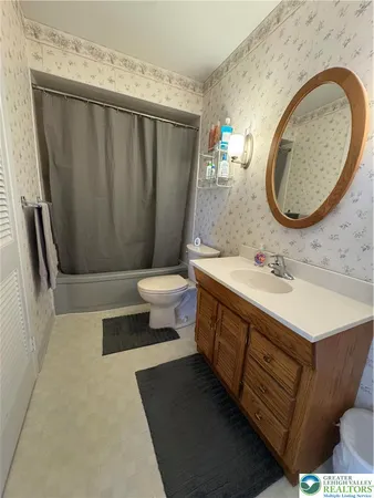 $360,000 | 1264 California Avenue, Whitehall, PA 18052