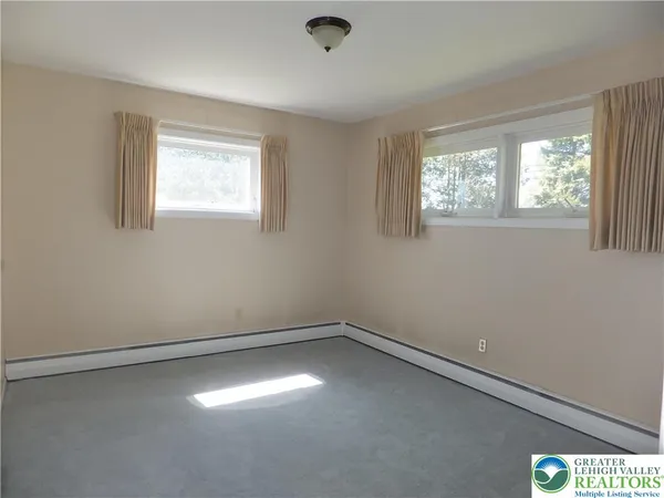 $360,000 | 1264 California Avenue, Whitehall, PA 18052