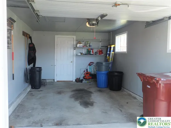 $360,000 | 1264 California Avenue, Whitehall, PA 18052