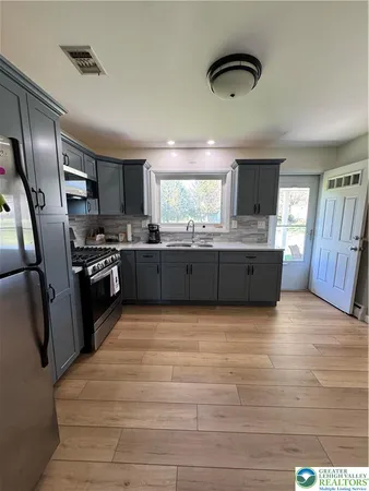 $360,000 | 1264 California Avenue, Whitehall, PA 18052