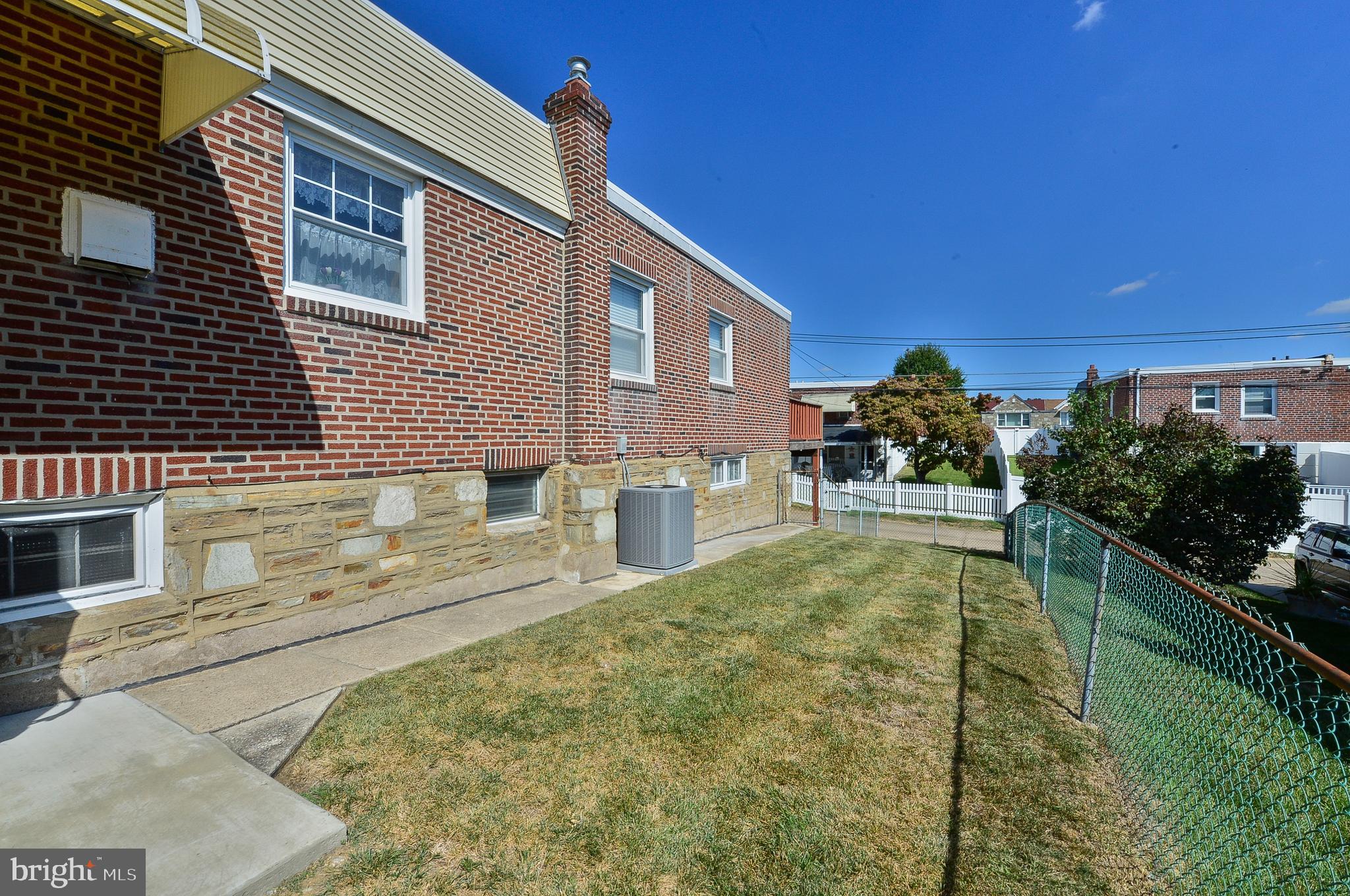 3115 Welsh Road Philadelphia, PA 19136 - Photo 3 of 17 Gallery Image 3