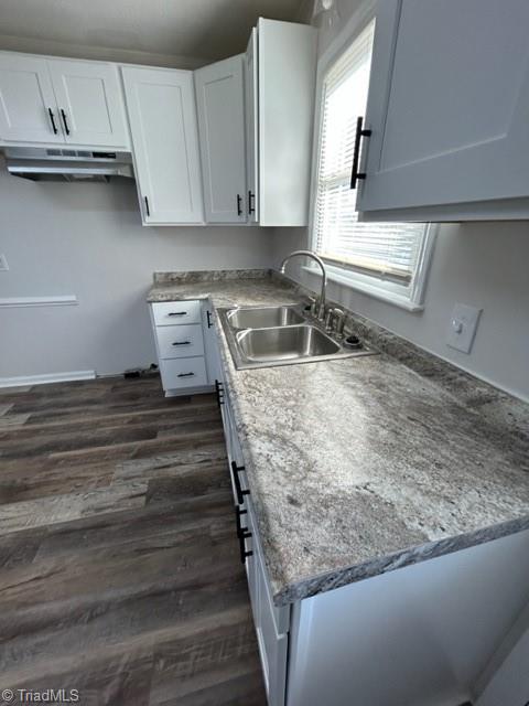 4020 Menfreya Court Winston-Salem, NC 27106 - Photo 13 of 16 Kitchen