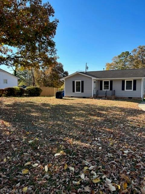 4020 Menfreya Court Winston-Salem, NC 27106 - Photo 2 of 16 Front Yard