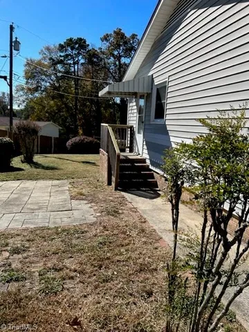 $1,400 | 4020 Menfreya Court, Winston-Salem, NC 27106