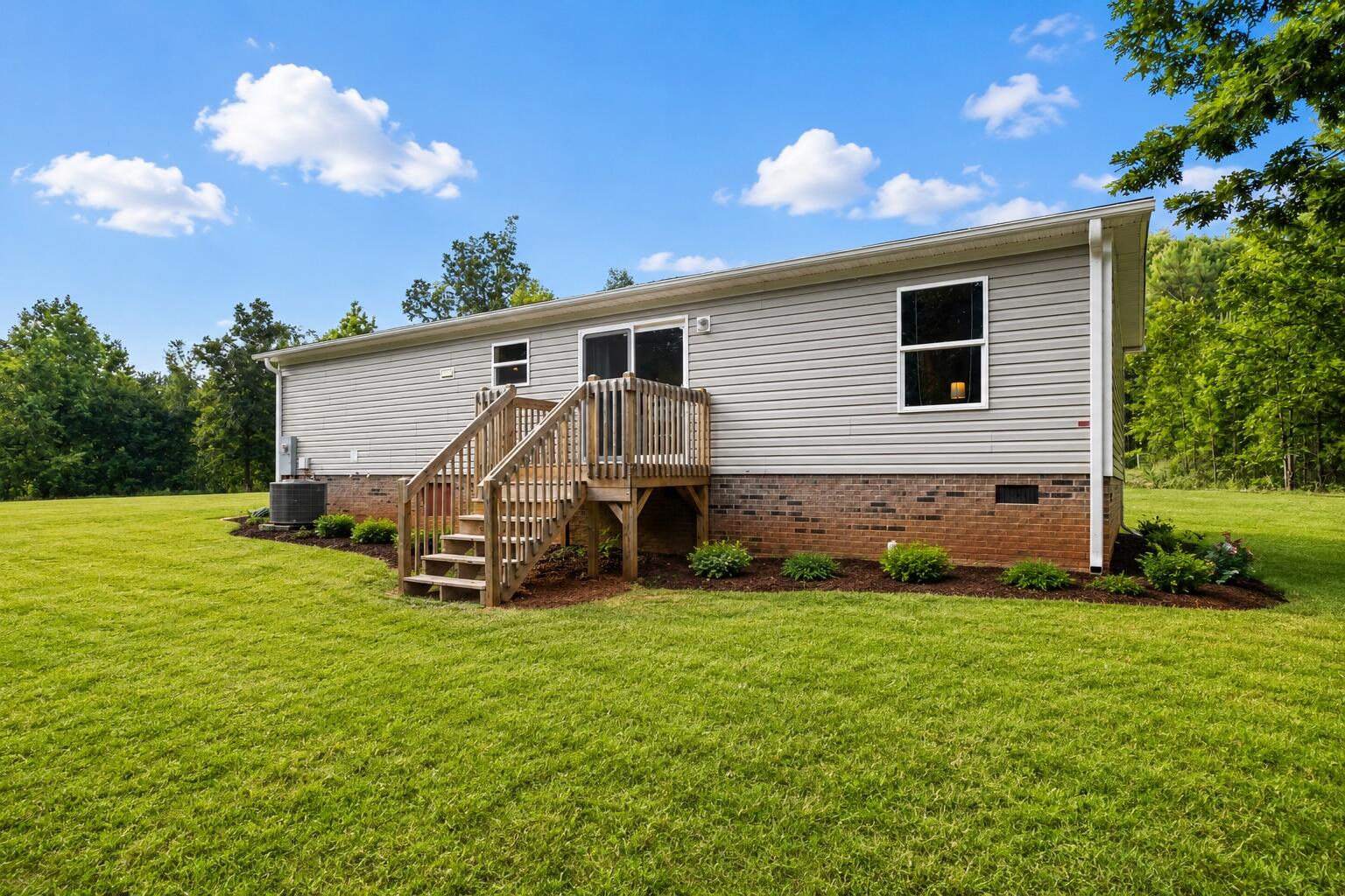101 Drucker Anderson, SC 29625 - Photo 2 of 21 101 Drucker Ridge - Back of House