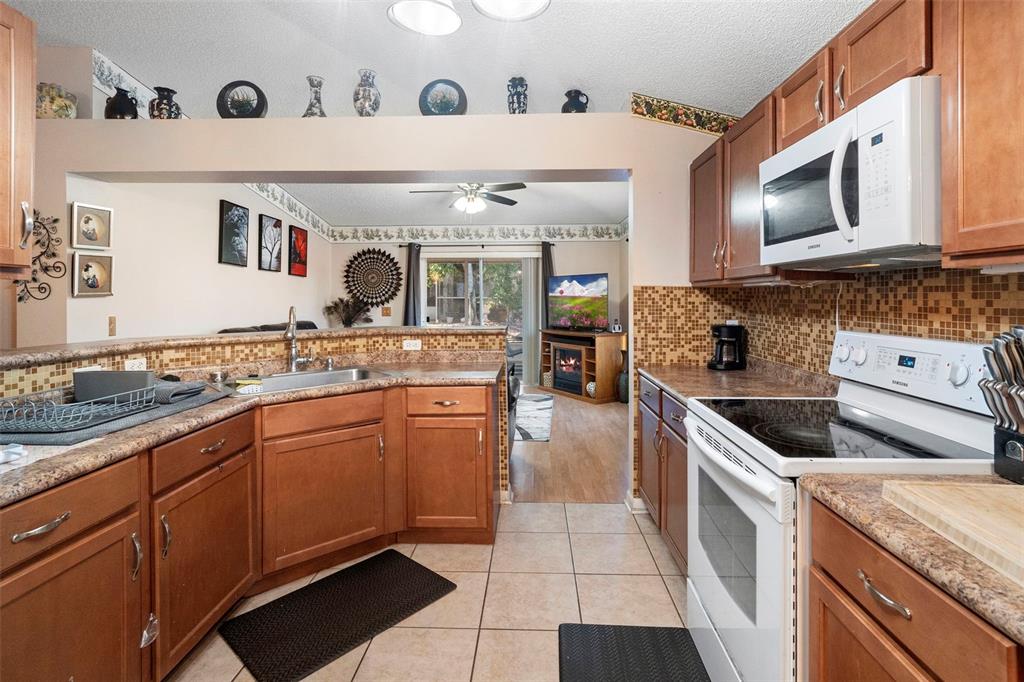 26 Jett Loop Apopka, FL 32712 - Photo 16 of 49