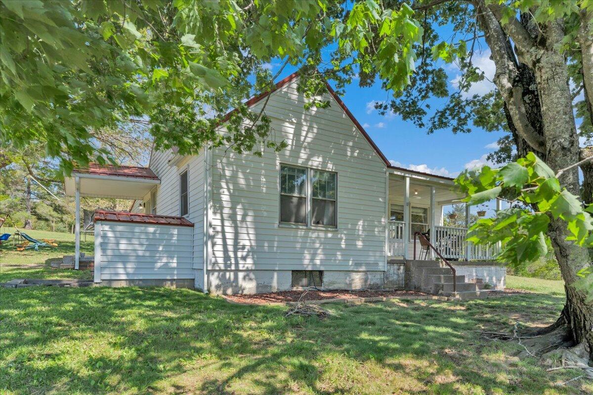 1932 Reesedale Road Elliston, VA 24087 - Photo 2 of 33 02-MIB00663