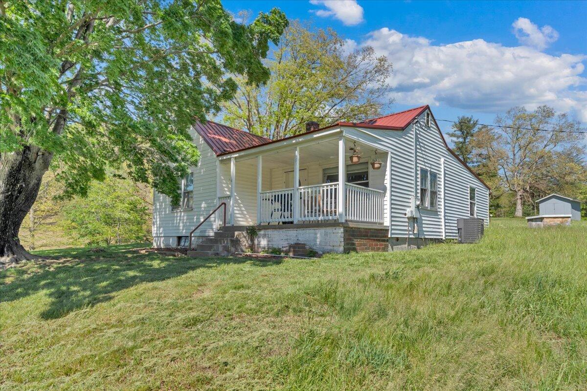 1932 Reesedale Road Elliston, VA 24087 - Photo 26 of 33 26-MIB00660