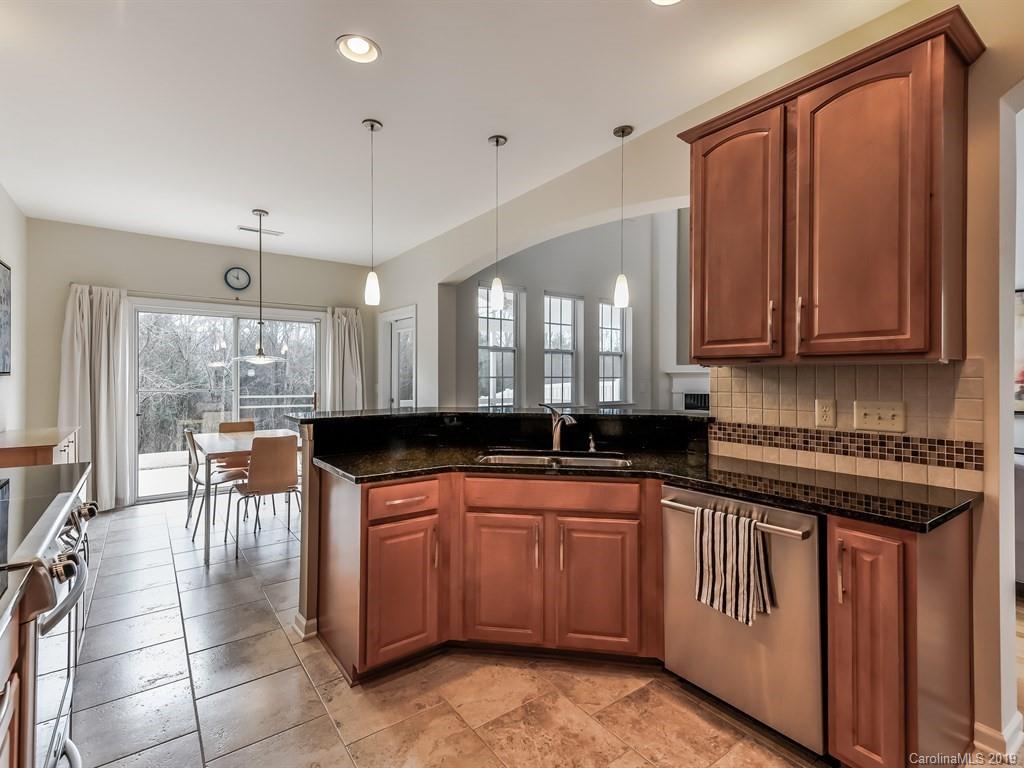 5815 Cactus Valley Road Charlotte, NC 28277 - Photo 16 of 33 Gallery Image 16