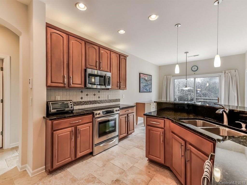 5815 Cactus Valley Road Charlotte, NC 28277 - Photo 17 of 33 Gallery Image 17