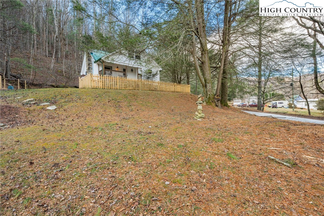 295 Jake's Mountain Road Boone, NC 28607 - Photo 32 of 47