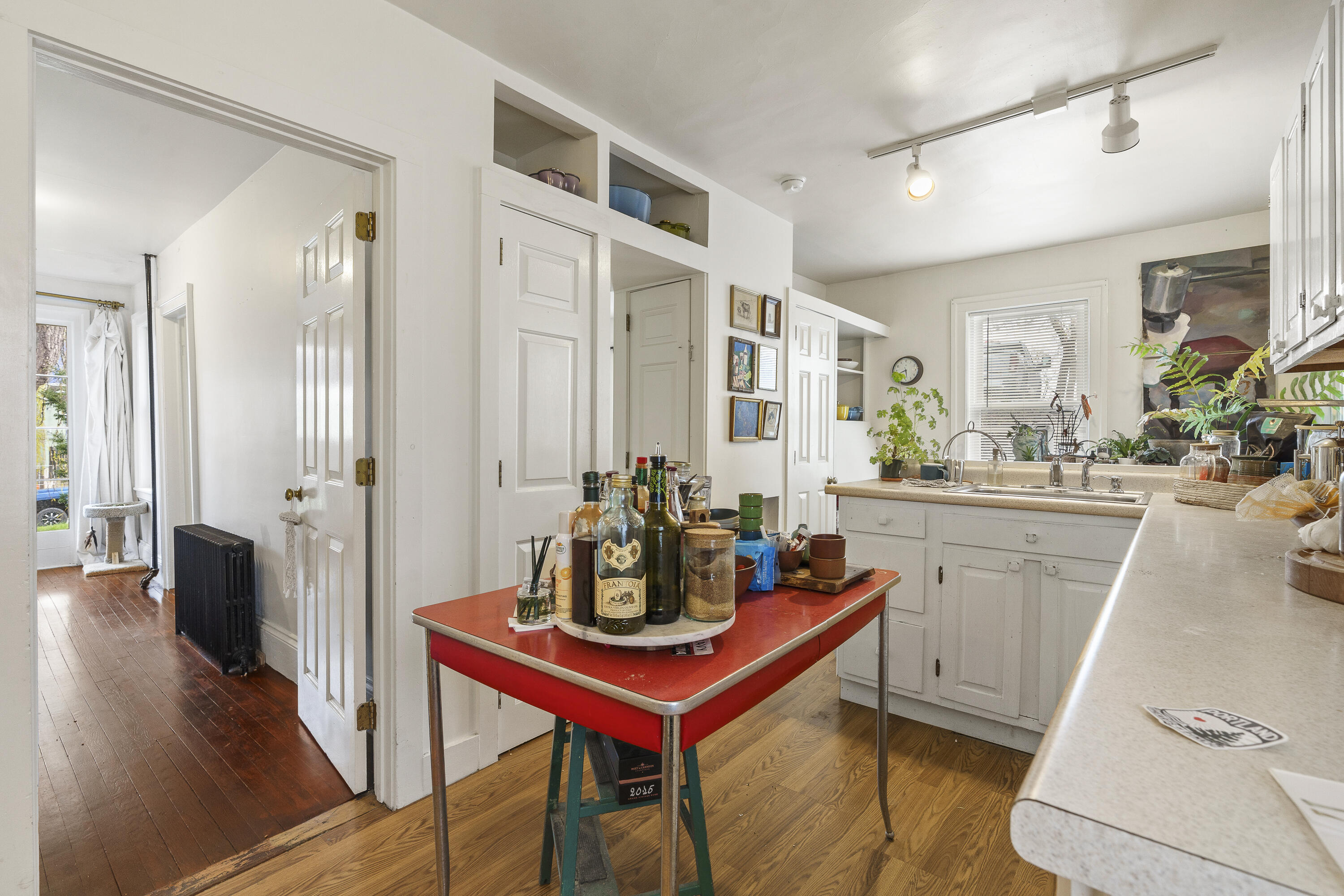 9 Pleasant Street Bath, ME 04530 - Photo 9 of 38 05-9 Pleasant St, Bath, ME- Interiors-TP