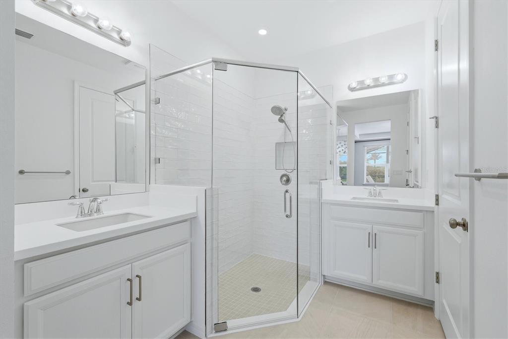 8212 Shooting Star Road Sarasota, FL 34241 - Photo 35 of 84 Gallery Image 35