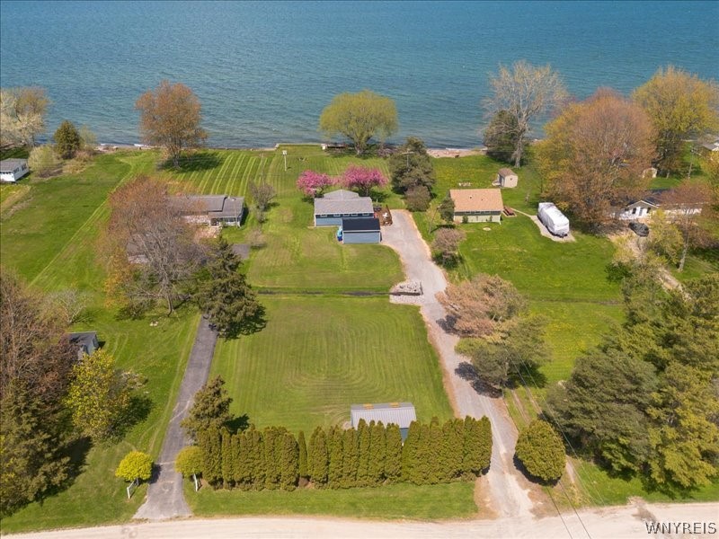 12733 Roustabout Terrace Carlton, NY 14098 - Photo 2 of 36