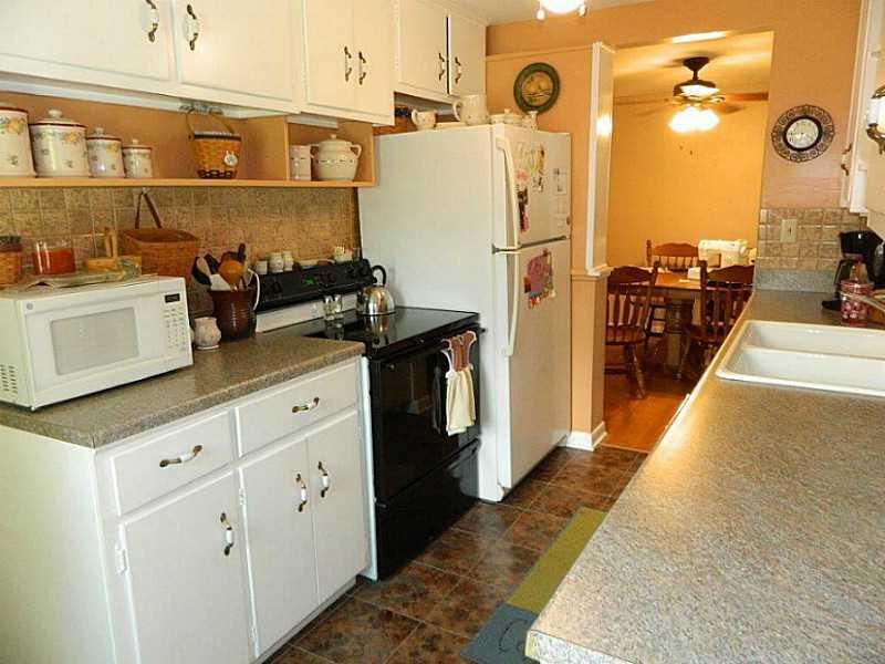1350 Ronald Road Springfield, OH 45503 - Photo 8 of 25