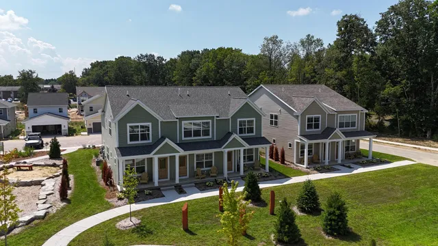 $235,000 | 317 Vista Green Lane, Holland, MI 49423