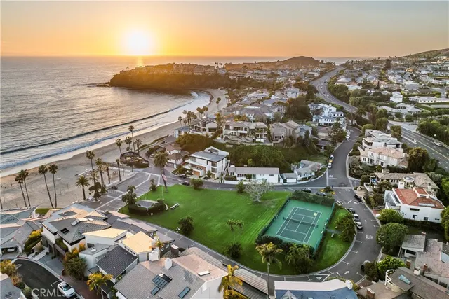 an aerial view of multiple house