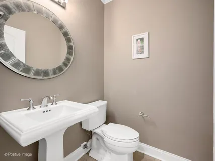 $975,000 | 431 Skipping Stone Lane, Hinsdale, IL 60521