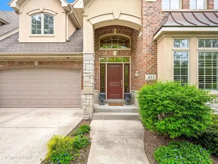 $975,000 | 431 Skipping Stone Lane, Hinsdale, IL 60521