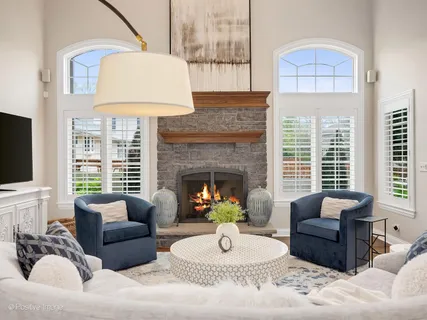 $975,000 | 431 Skipping Stone Lane, Hinsdale, IL 60521