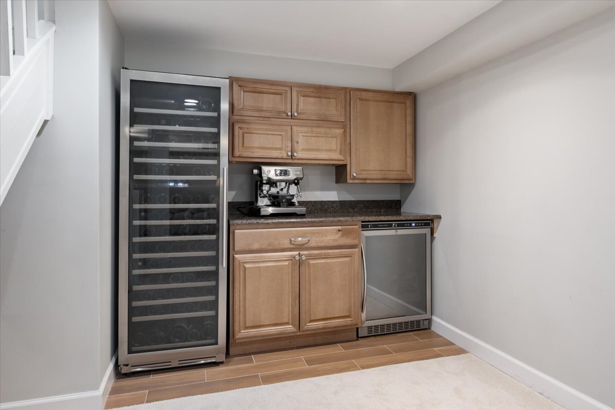 910 Chippewa Lane Wilmette, IL 60091 - Photo 30 of 38 a room with storage and utility