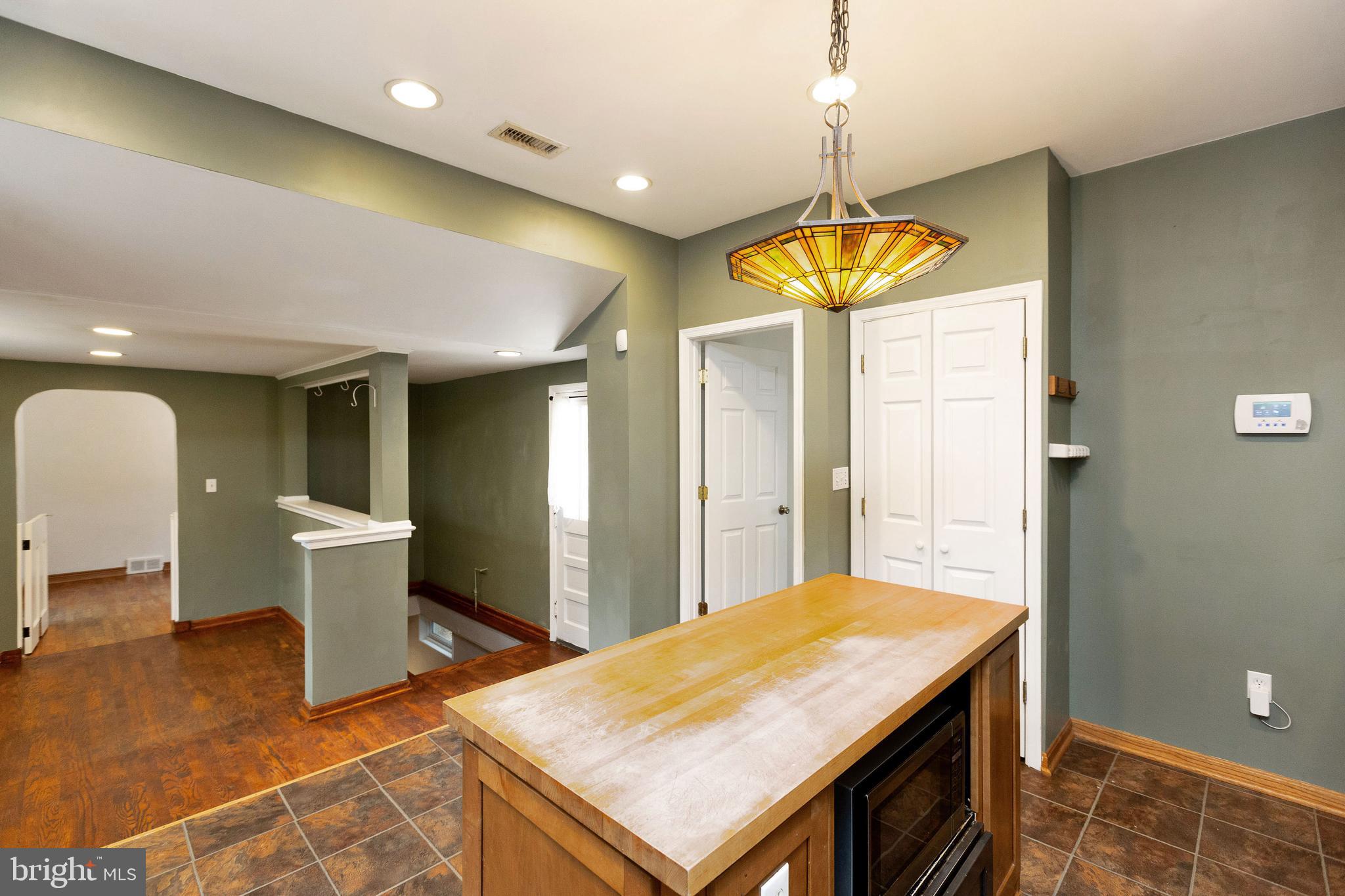 7902 Edgewood Church Road Frederick, MD 21702 - Photo 13 of 47 Kitchen