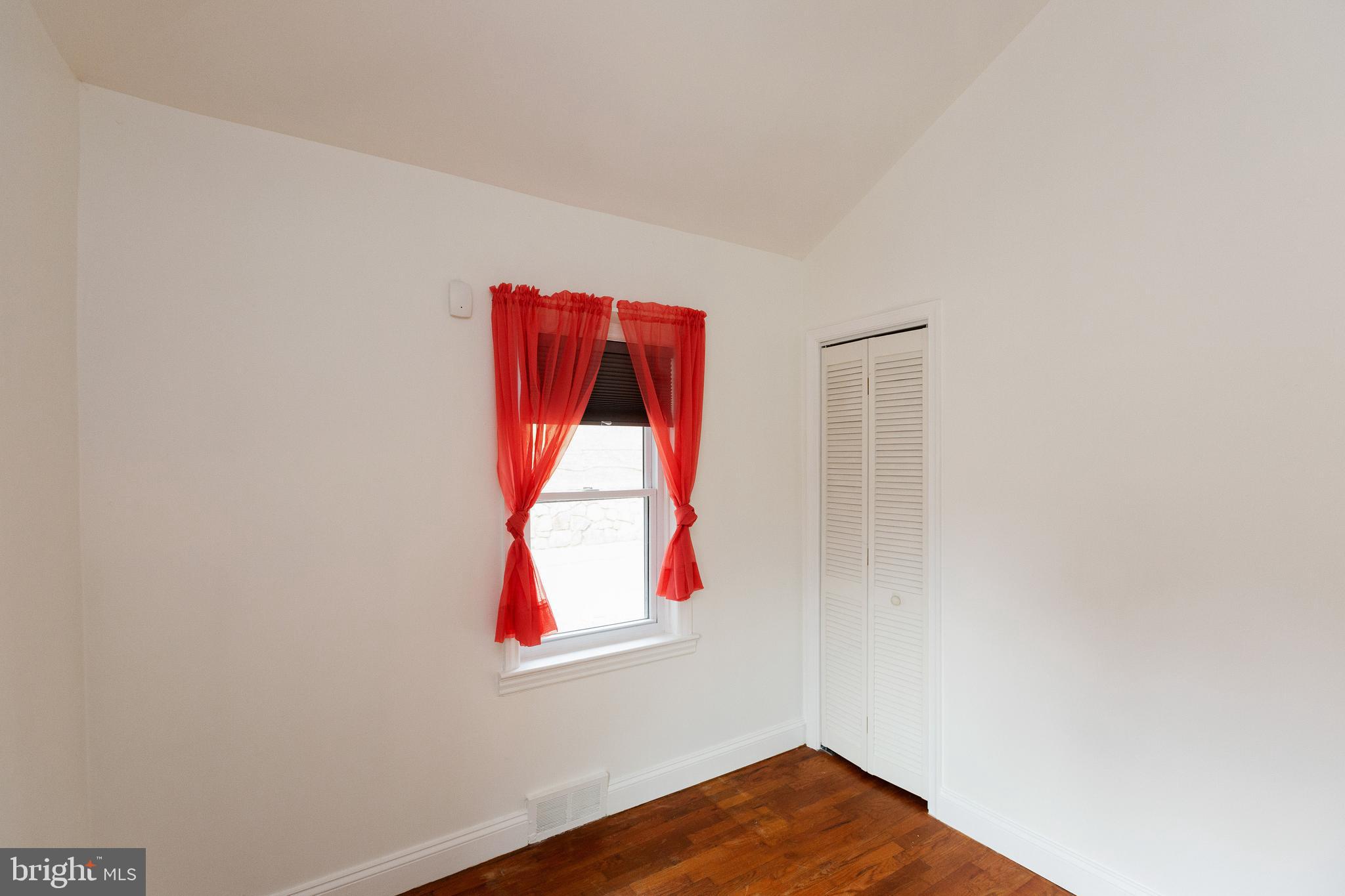 7902 Edgewood Church Road Frederick, MD 21702 - Photo 26 of 47 Bedroom 3