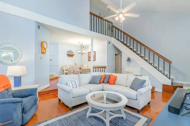 $315,000 | 336 Melrose Drive, Unit 10C, Richardson, TX 75080