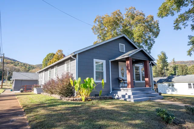 $344,000 | 618 Elm Avenue, South Pittsburg, TN 37380