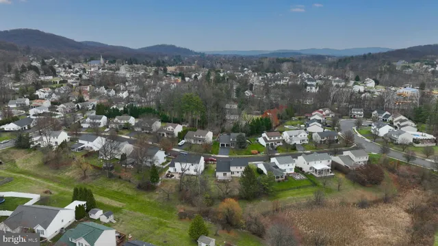 $424,900 | 40 Gunpowder Lane, Reading, PA 19606