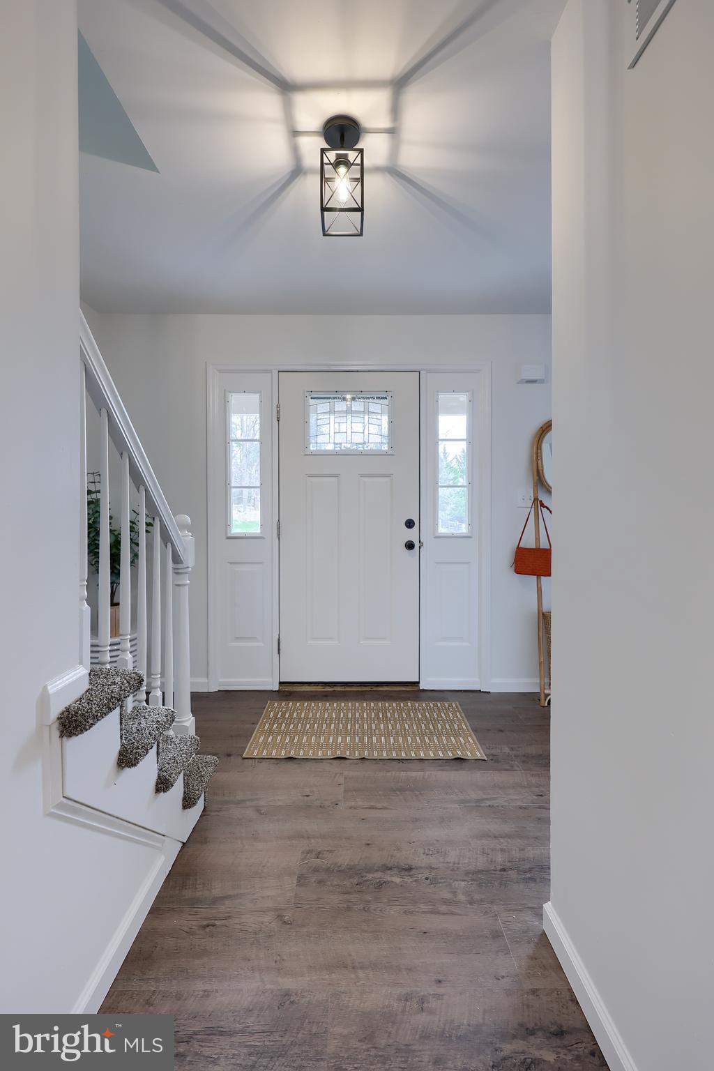 40 Gunpowder Lane Reading, PA 19606 - Photo 7 of 59 a view of an entryway