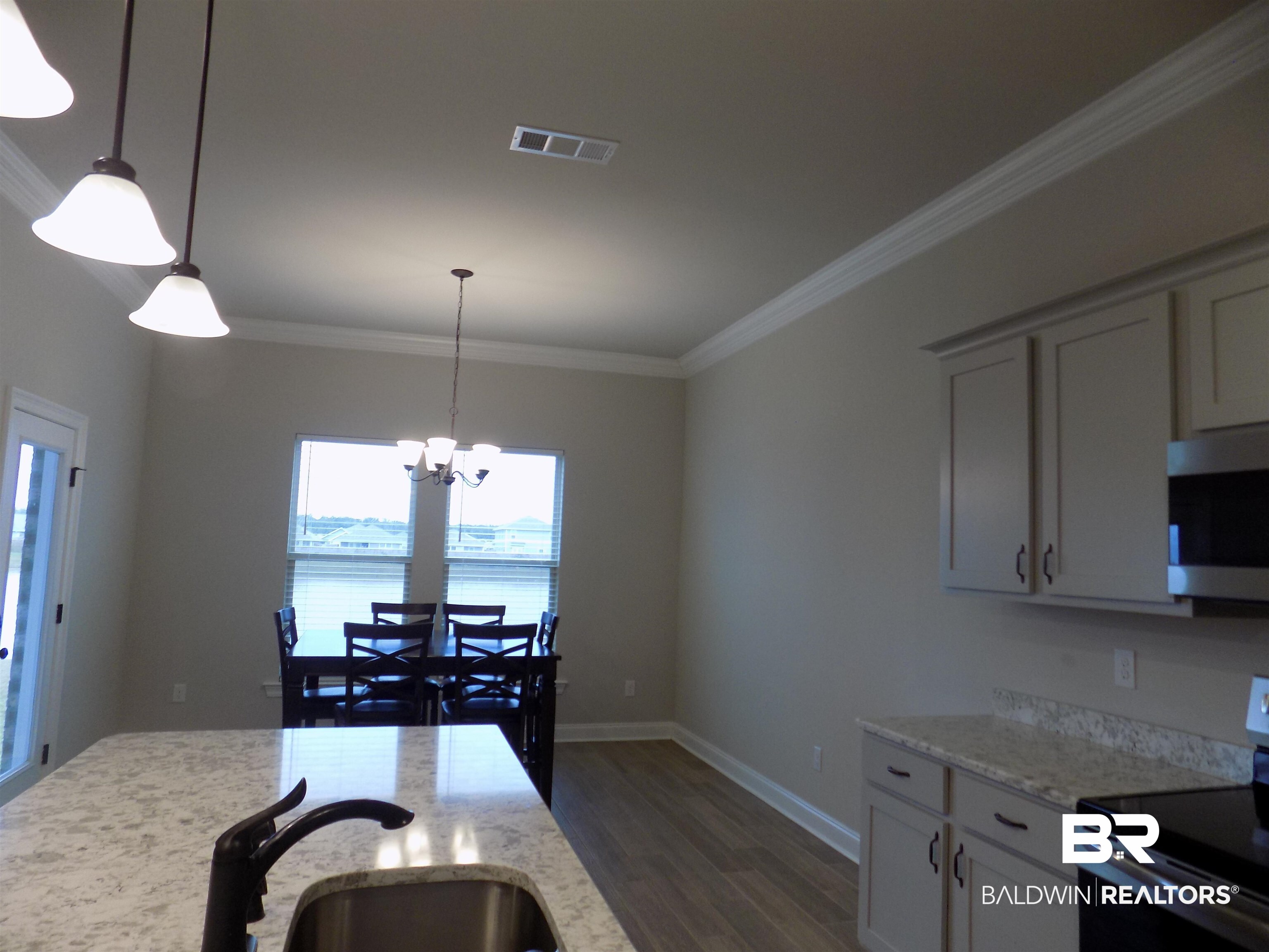 971 Dalton Circle Foley, AL 36535 - Photo 8 of 30 Gallery Image 8