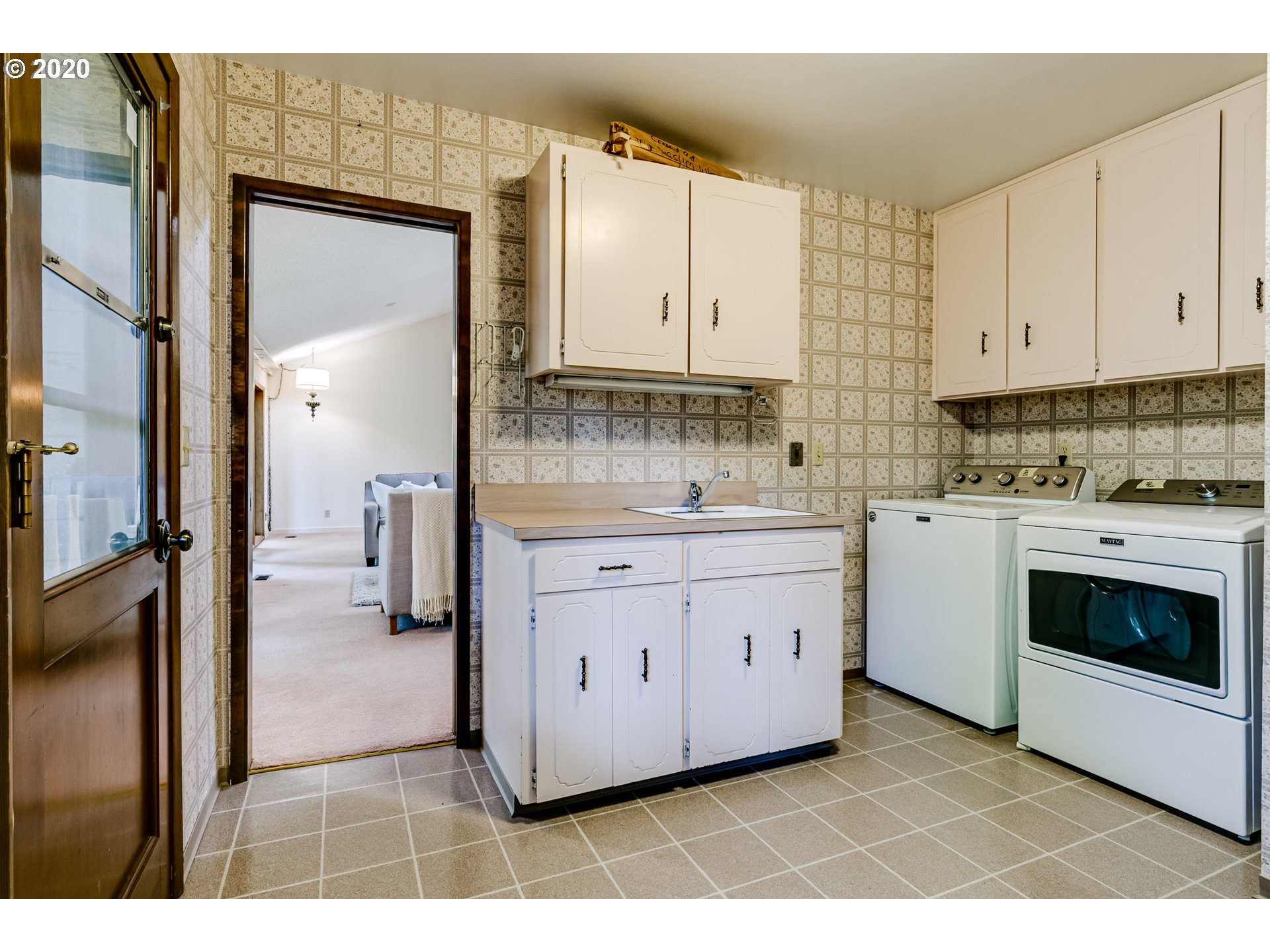 970 St Andrews Drive Eugene, OR 97401 - Photo 19 of 25