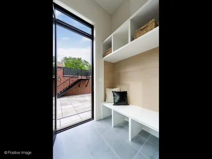 $2,550,000 | 1900 West Cortland Street, Chicago, IL 60622