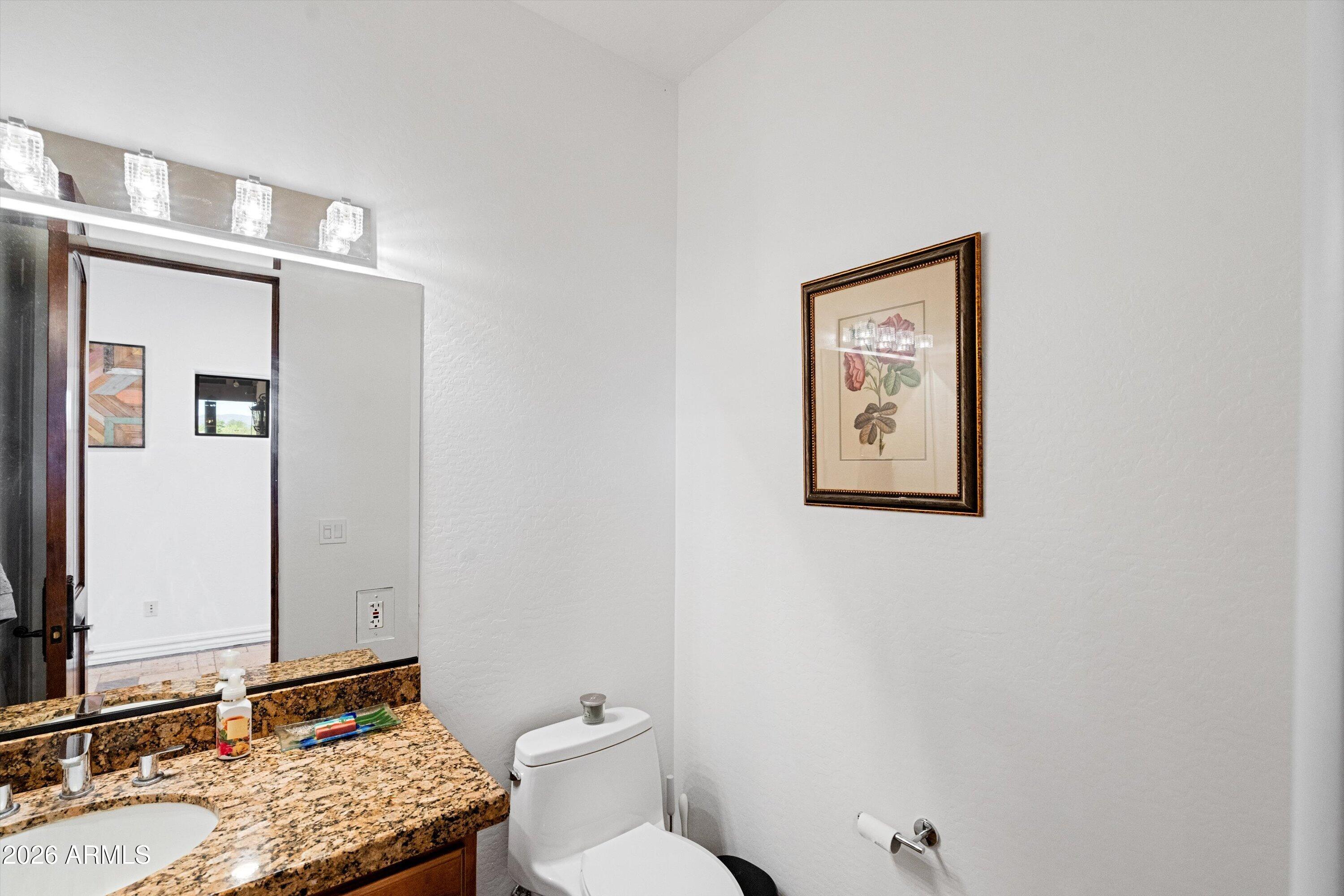 1823 West Maddock Road Phoenix, AZ 85086 - Photo 57 of 121 057-Guest Bath