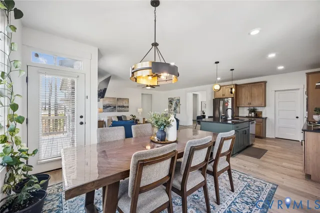 $1,050,000 | 6021 Rivermere Lane, Glen Allen, VA 23059