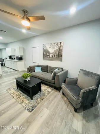 $1,950 | 1820 East Diamond Street, Phoenix, AZ 85006