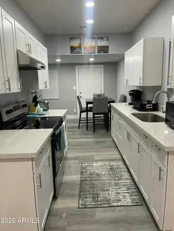 $1,950 | 1820 East Diamond Street, Phoenix, AZ 85006