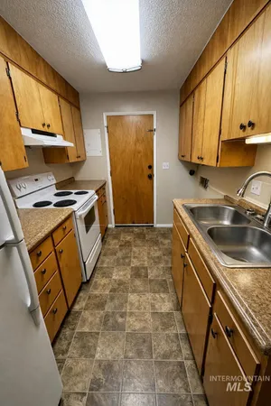 $534,995 | 160 Northwest 3rd Street, Ontario, OR 97914