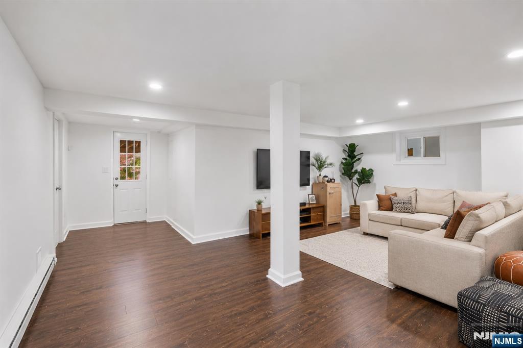 142 Walker Road West Orange, NJ 07052 - Photo 28 of 48